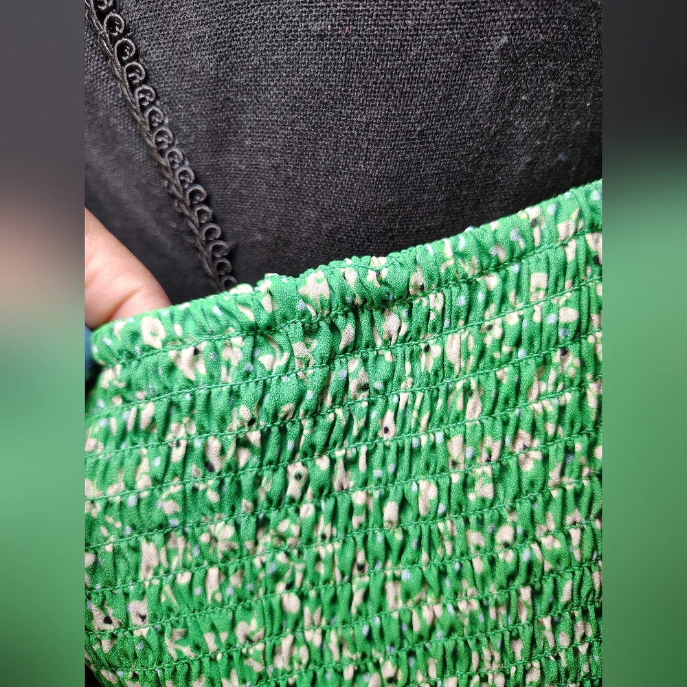 Lush Green Floral Ruched Cami Top 2X Plus Size Adjustable Straps - Picture 9 of 13